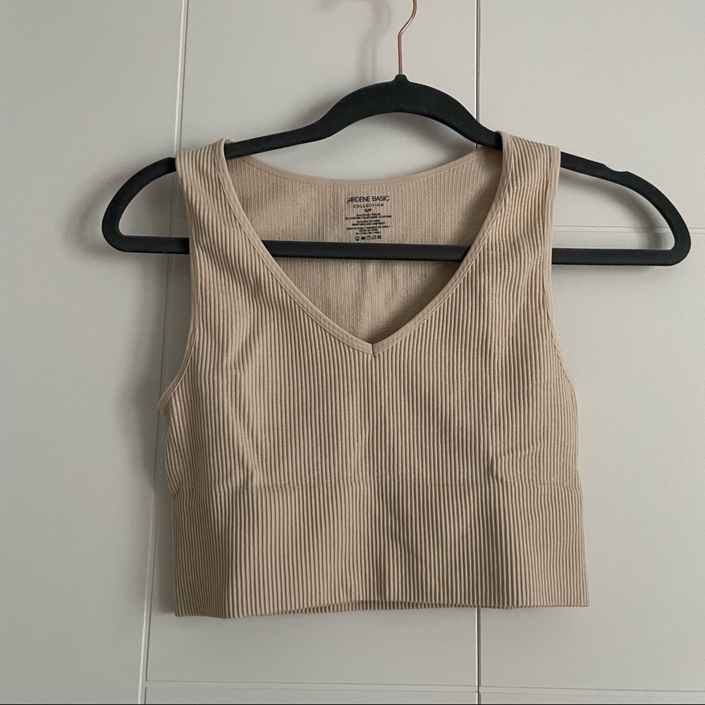 3/$25 Seamless Plunge Crop Tank